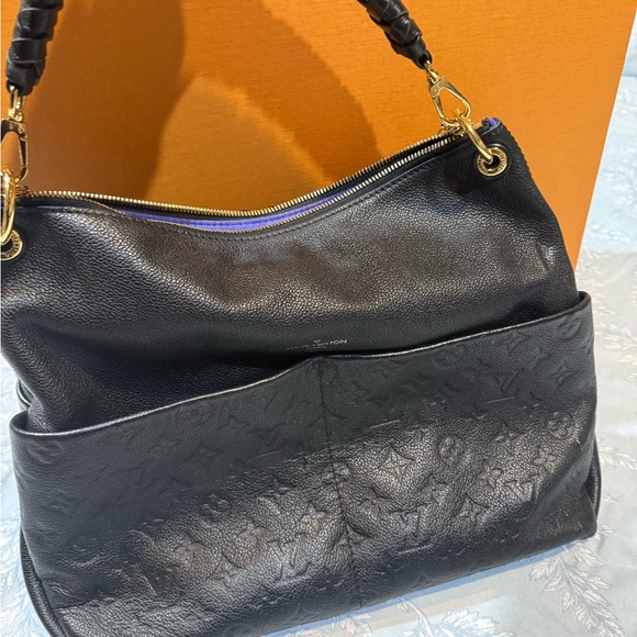 Louis Vuitton Black Monogram Shoulder Bag - Picture 2 of 6